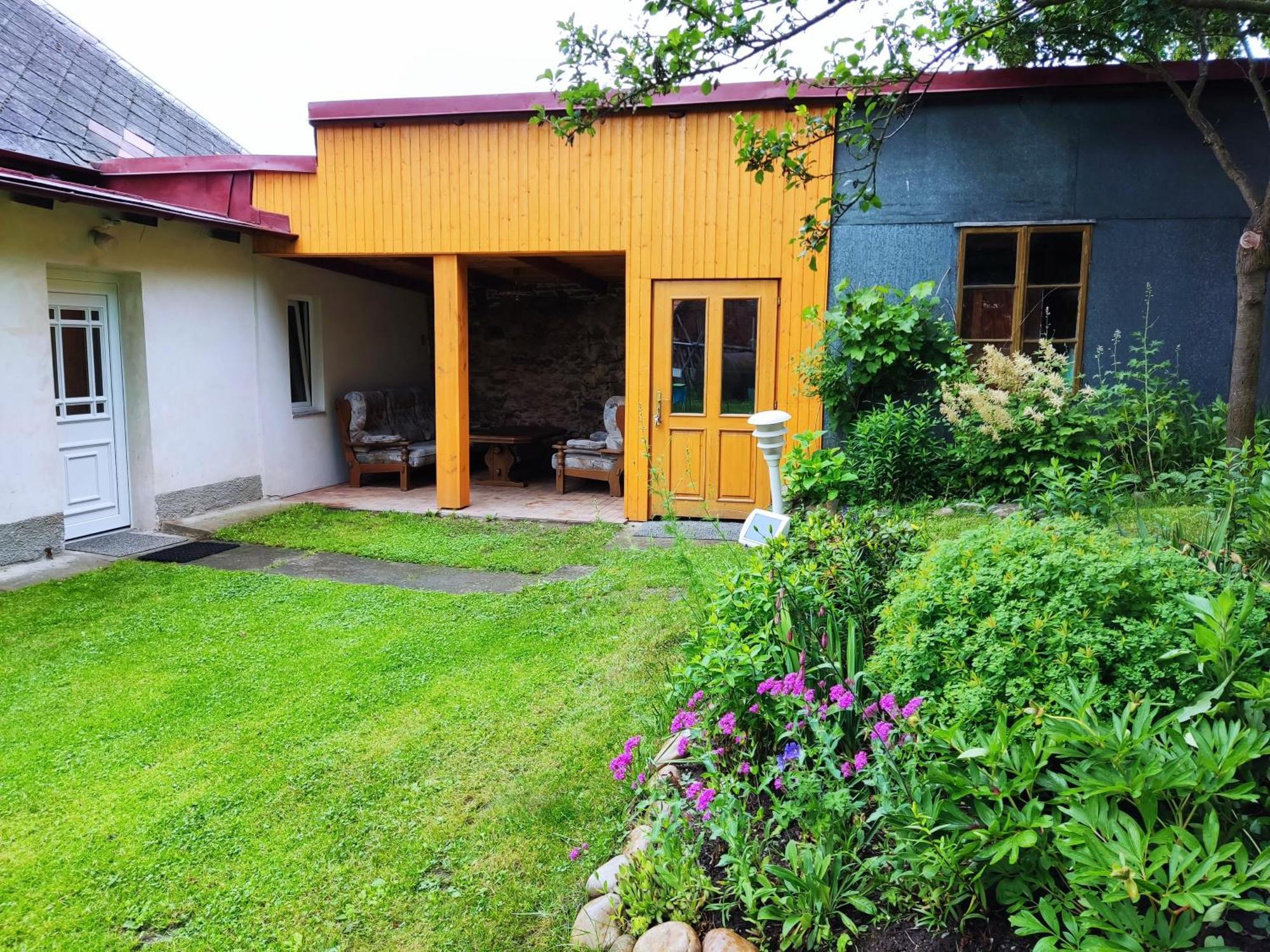 Apartman Utvina Extérieur photo